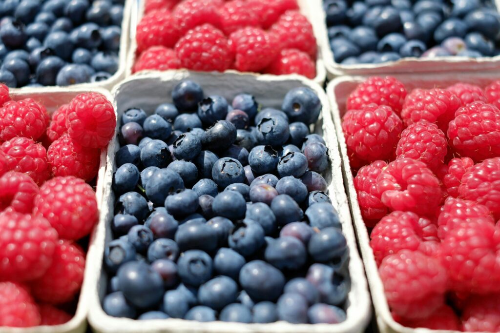 Eating 3 Servings of Berries a Day Could Help You Age Better, Study Finds