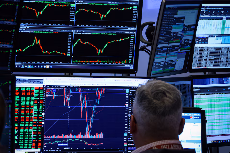 Global Markets Surge on Trade Hopes and Ceasefire Relief