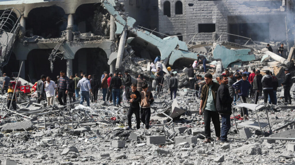 Israel Intensifies Gaza Strikes as White House Pursues Ceasefire Amid Mounting Civilian Toll