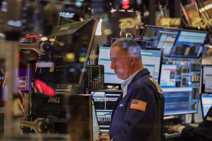 US Earnings Season Begins Amid Trump Tariff Uncertainty