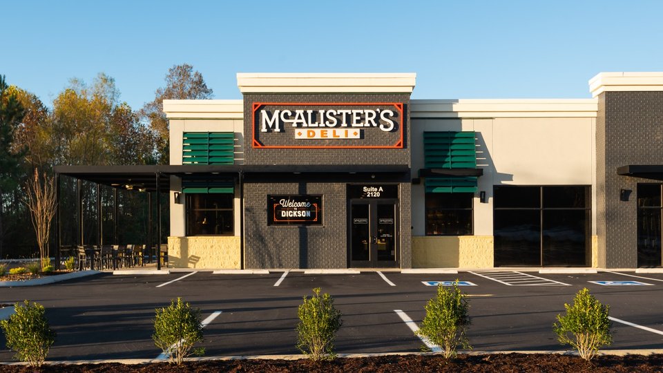McAlister’s Deli Brings Fast Casual Plus Model to NYC