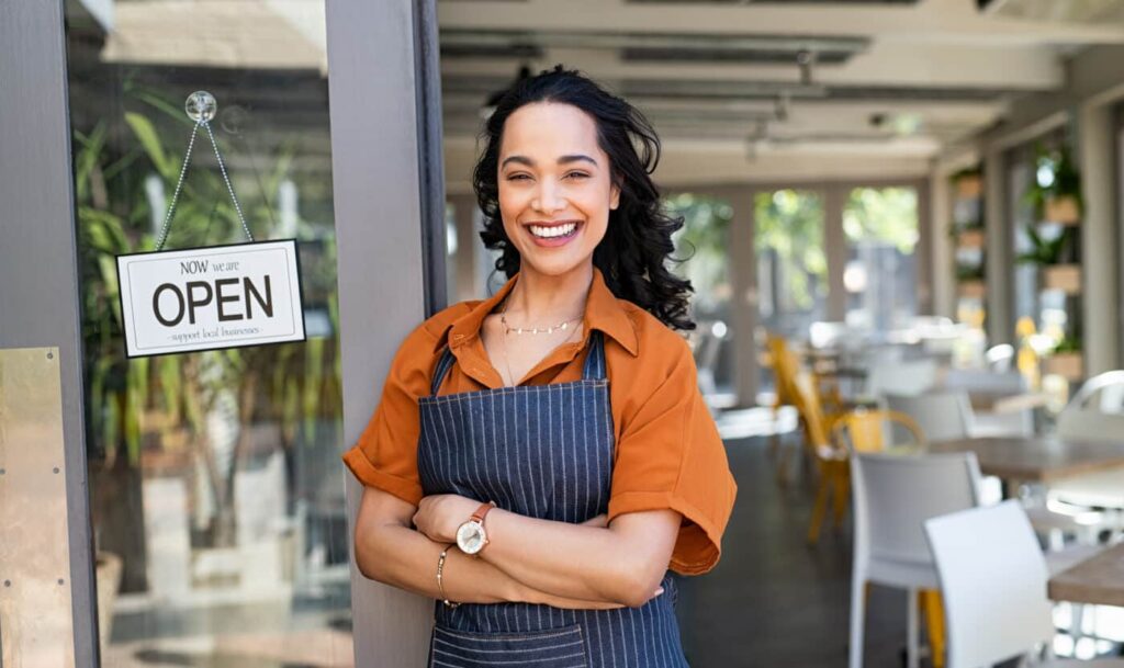 Restaurant365 Midyear Report 2025: AI, Tariffs, and Trends