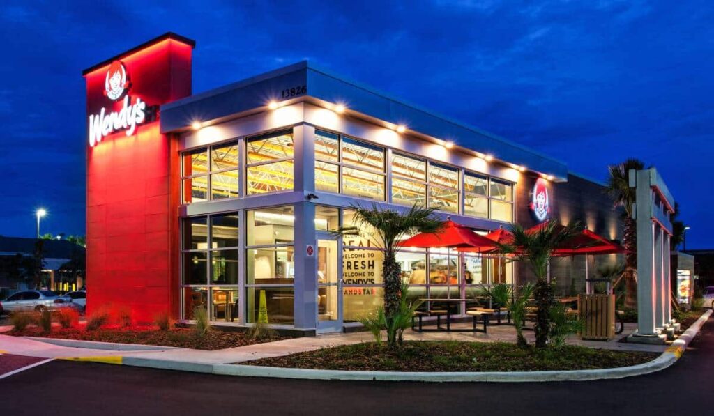 Wendy’s growth strategy stays strong despite sales declines-thumbnail
