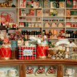 US Tariffs Have Uneven Impact on Holiday Prices and Shopping-thumbnail