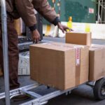 US Job Market Worsens as Openings Hit Pandemic-Era Low-thumbnail