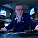 US stocks fall as Iran war keeps oil prices near $100-thumbnail