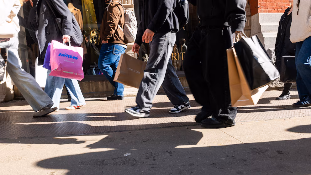 US economy grows 2% in early 2026 despite inflation pressure