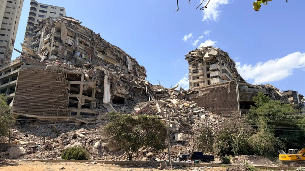 Venezuelans Accuse Government of Negligence After Earthquakes