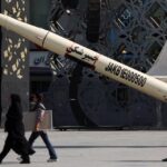 Trump Drops Hormuz Fee Plan, Opts for Gulf Investment Deals Instead-thumbnail