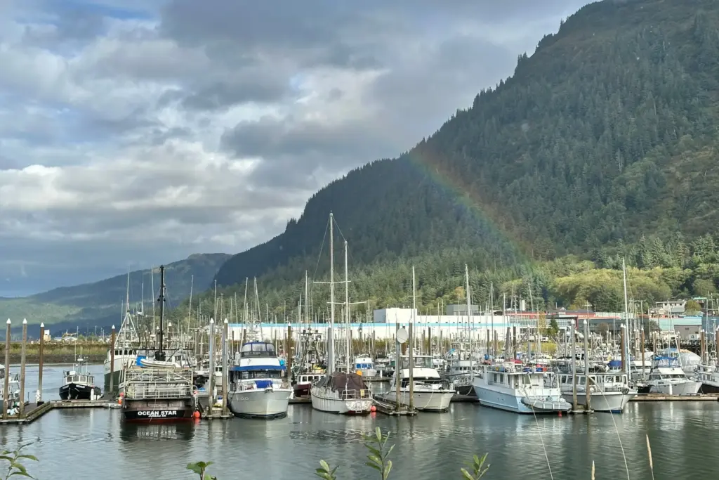‘Lower 48’ Jab Becomes Flashpoint in Alaska Senate Race-thumbnail